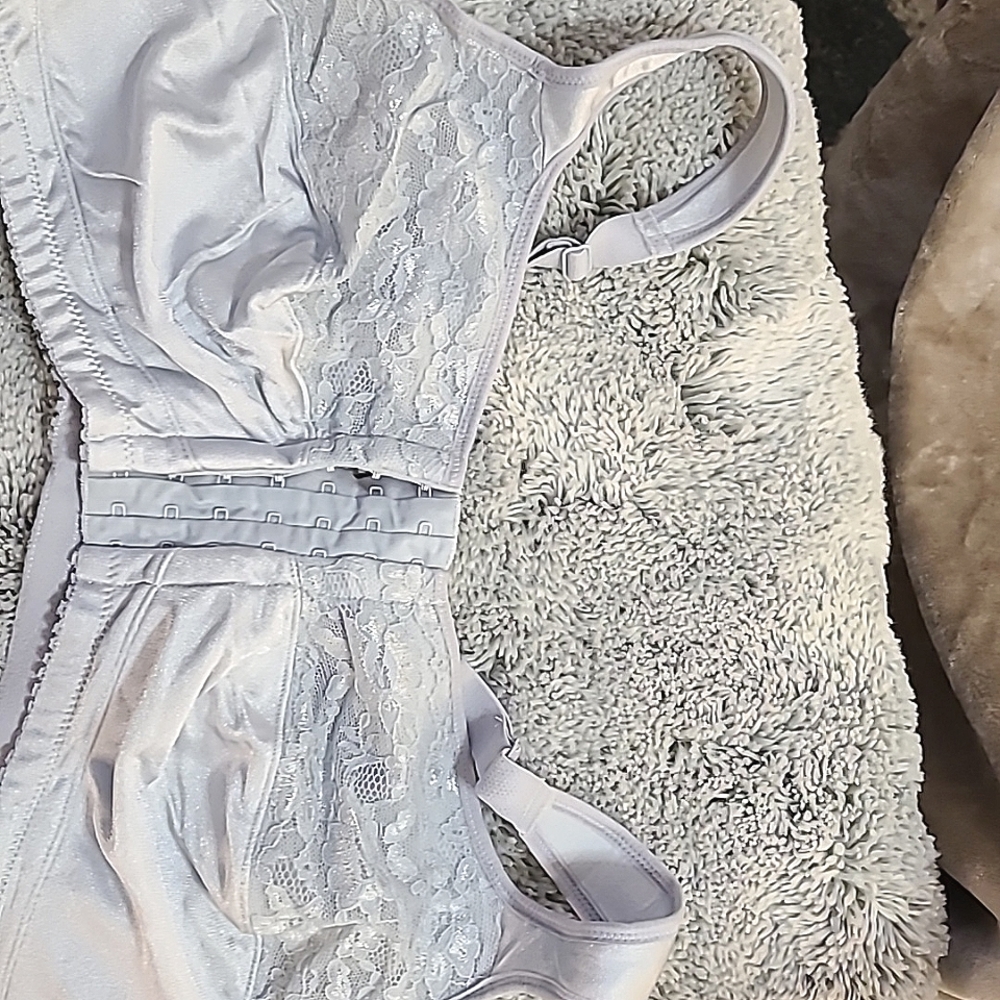 Comfort choice Ice Blue 44c front close bra